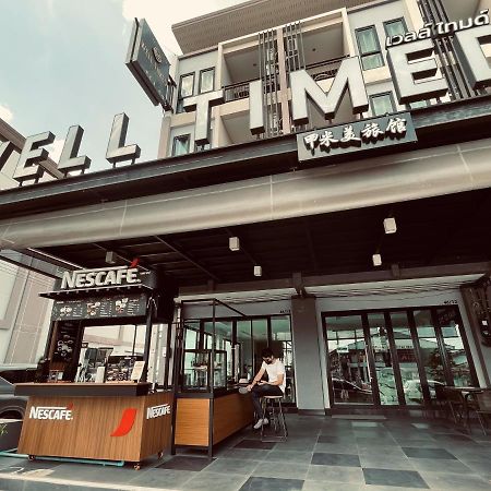Well Timed Hotel Krabi town Exteriör bild